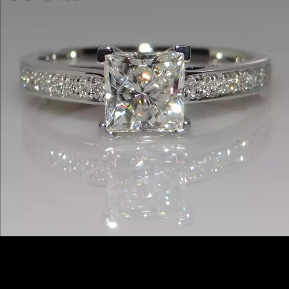 Jewelry - New Sterling 925 Silver Square Cut Dimond Ring